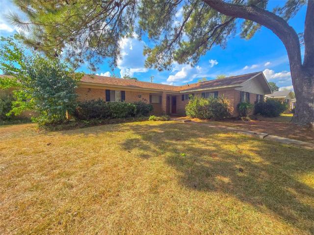 House for sale in Minden, Webster Parish