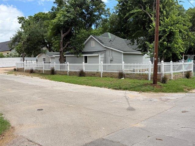 House for sale in Johnson, Texas