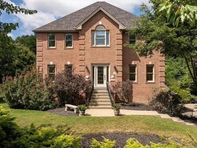 House for sale in Bakerstown, Pennsylvania