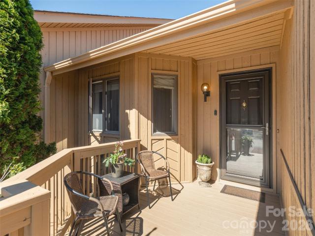 Condo for sale in Hendersonville, North Carolina