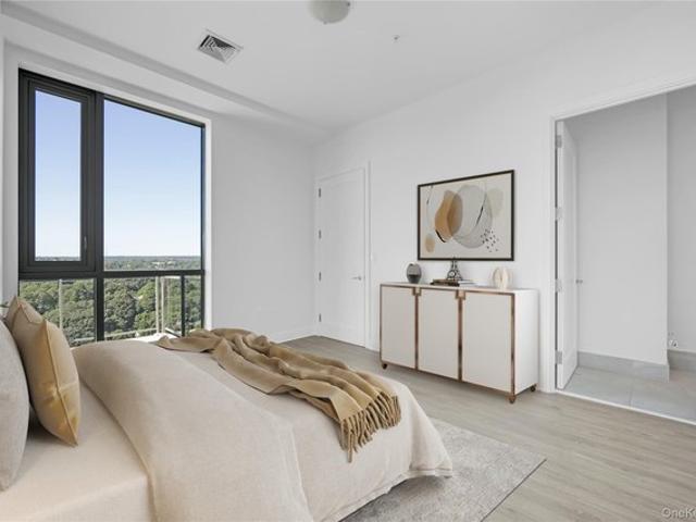 Condo for sale in City of Yonkers, Westchester County