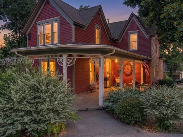 House for sale in Chickasha, Oklahoma