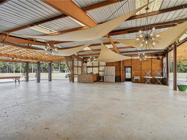 Commercial for sale in Louisiana