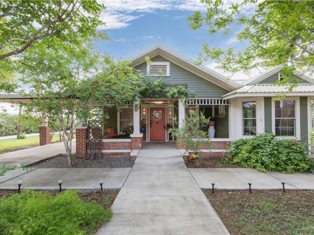 House for sale in La Feria