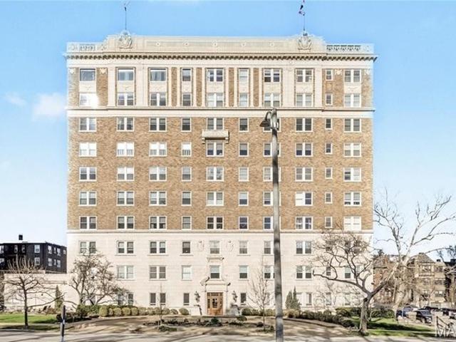 Condo for sale in Saint Louis, Missouri