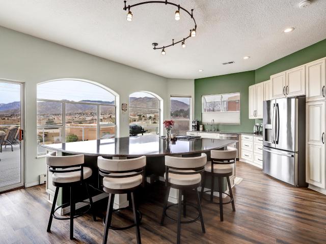 House for sale in Four Hills Village, Albuquerque