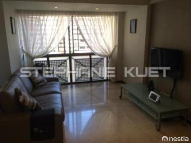 Apartment for sale in 19 North East, Hougang