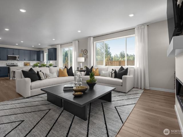 House for sale in Orting, Pierce County
