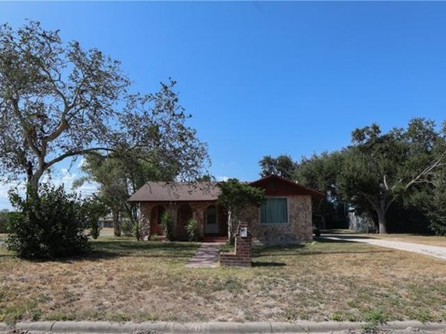 House for sale in Alice, Texas