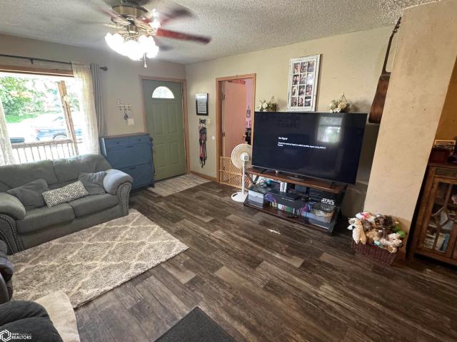 House for sale in Creston, Iowa