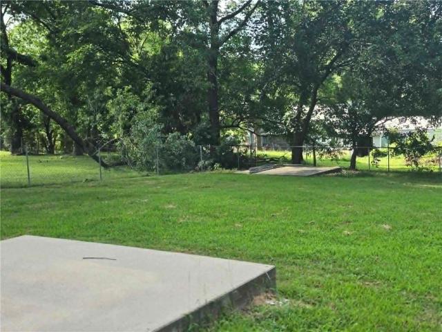 House for sale in Clinton, Missouri