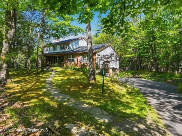 House for sale in Bearsville, New York