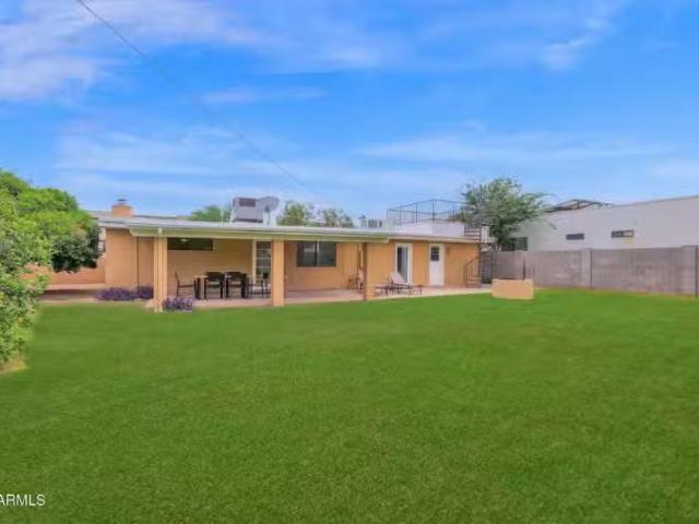 House for rent in Paradise Valley