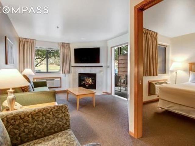 Condo for sale in Lake Geneva, Wisconsin