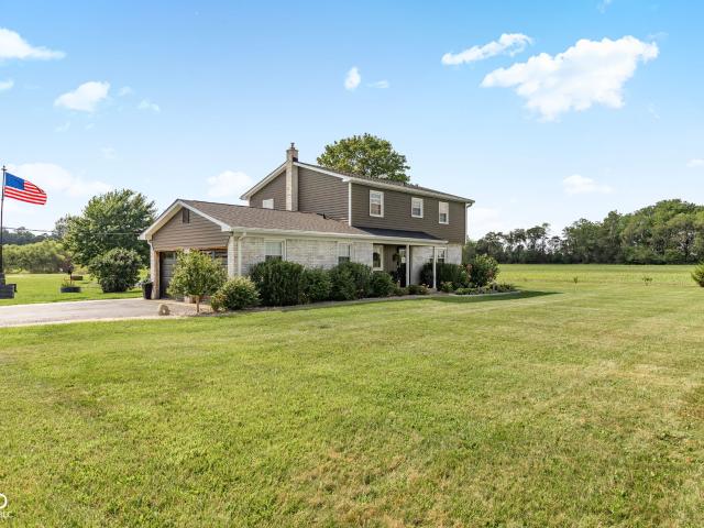 House for sale in Pittsboro, Indiana