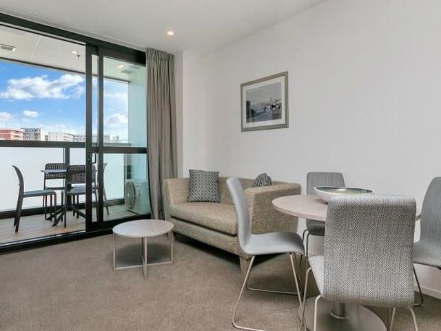 Apartment for rent in Mechanics Bay, Auckland