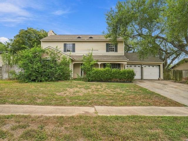 House for sale in Leon Valley, Bexar County