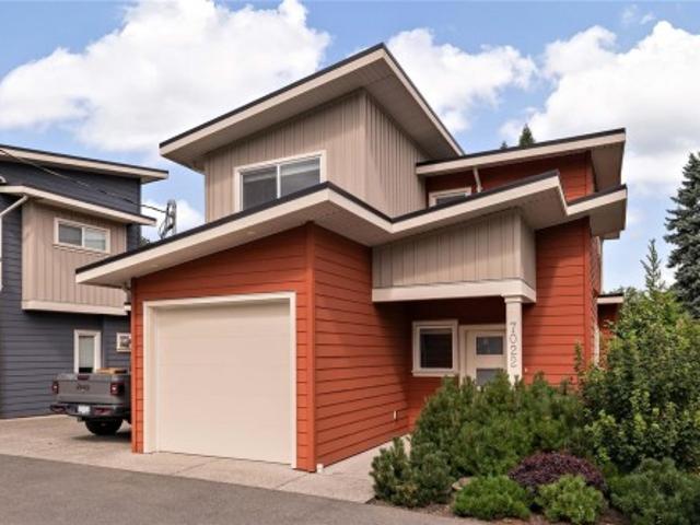 House for sale in Brentwood Bay, British Columbia