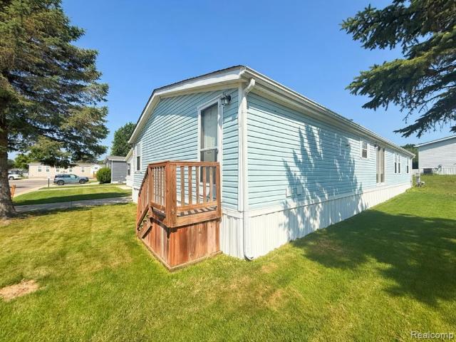 House for sale in Hamburg, Michigan