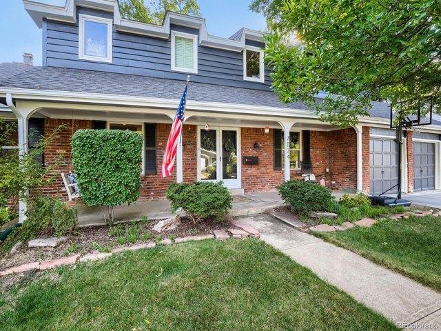 House for sale in Arapahoe, Colorado