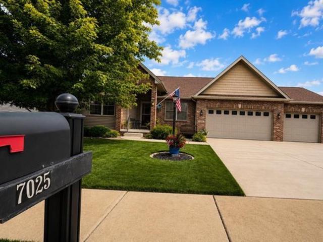 House for sale in Illinois
