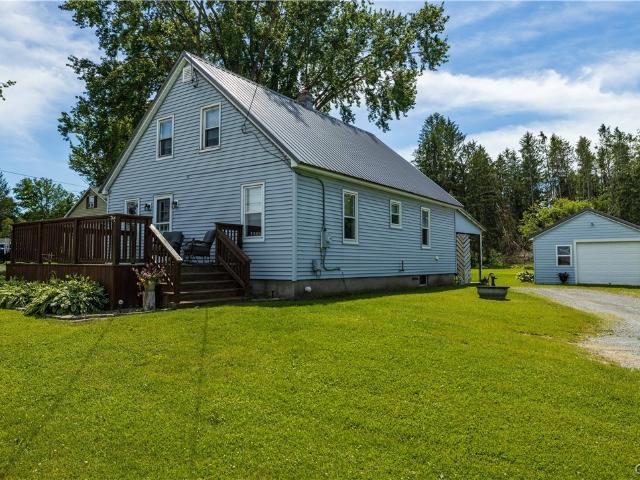 House for sale in Oneida, New York