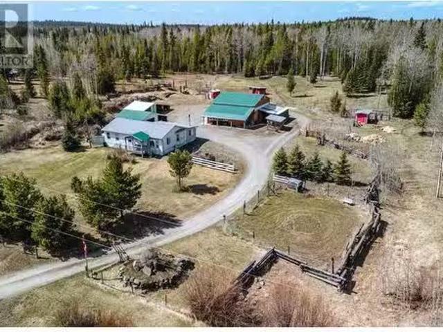 House for sale in Caribou Hide, British Columbia
