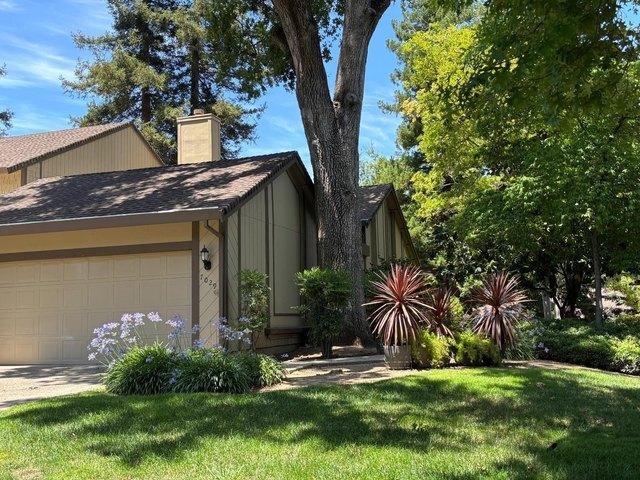 Townhouse for sale in Carmichael, California