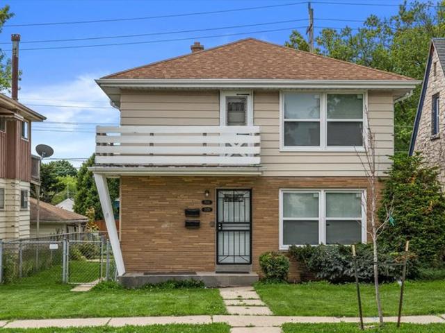 House for sale in Milwaukee, Wisconsin