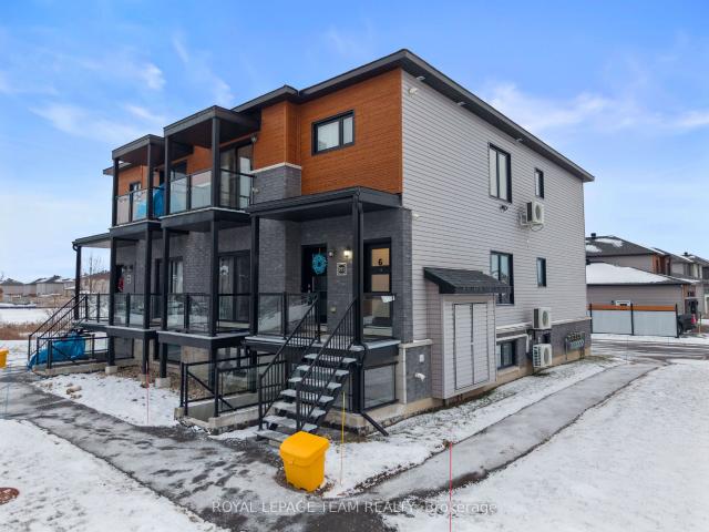 Condo for sale in Russell, Ontario