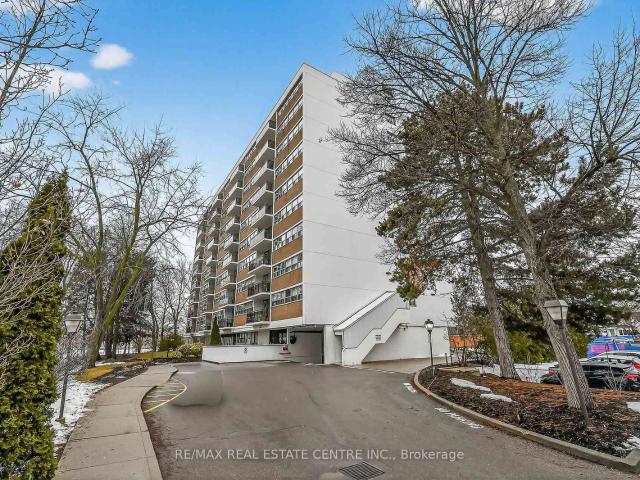 Condo for sale in Oakville, Ontario