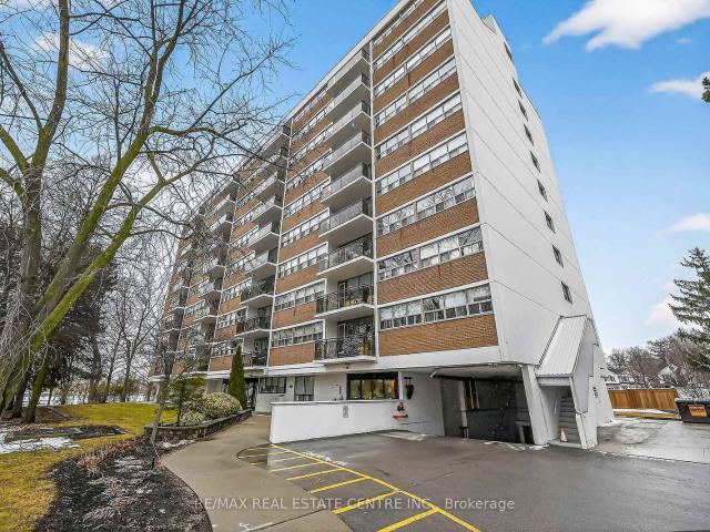 Condo for sale in Oakville, Ontario