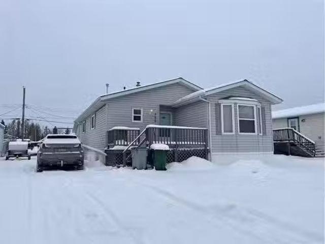 House for sale in Edson, Alberta