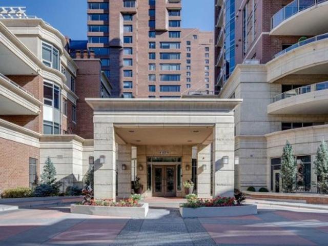 Condo for sale in Eau Claire, Calgary