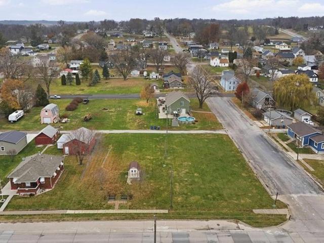 Land for sale in Buffalo, Iowa