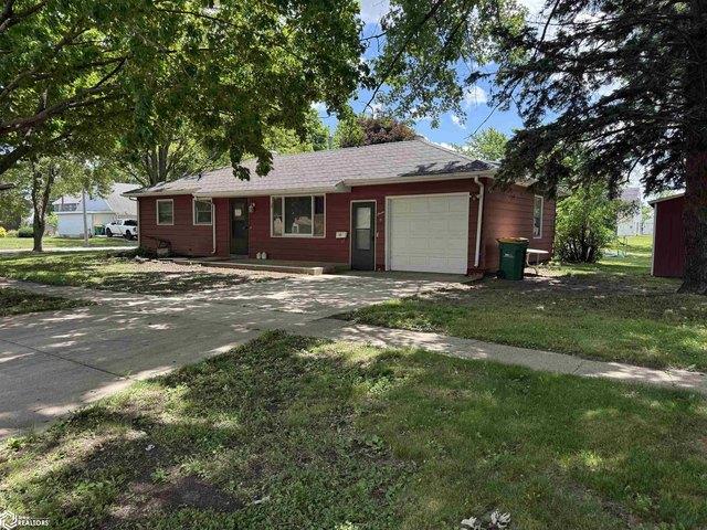 House for sale in Hampton, Iowa