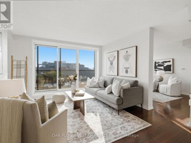 Condo for sale in Central, Oshawa
