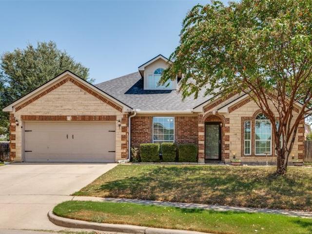 House for sale in Ellis, Texas