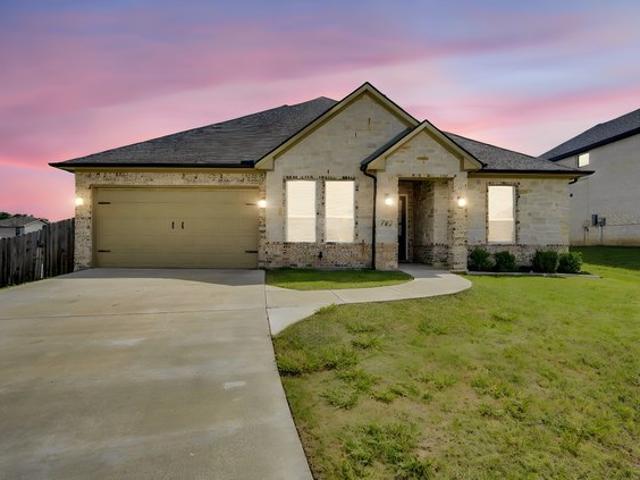 House for sale in Ellis, Texas