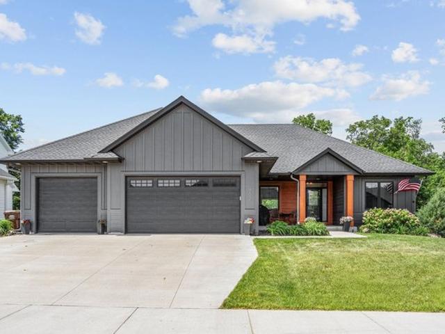 House for sale in New Prague, Le Sueur County
