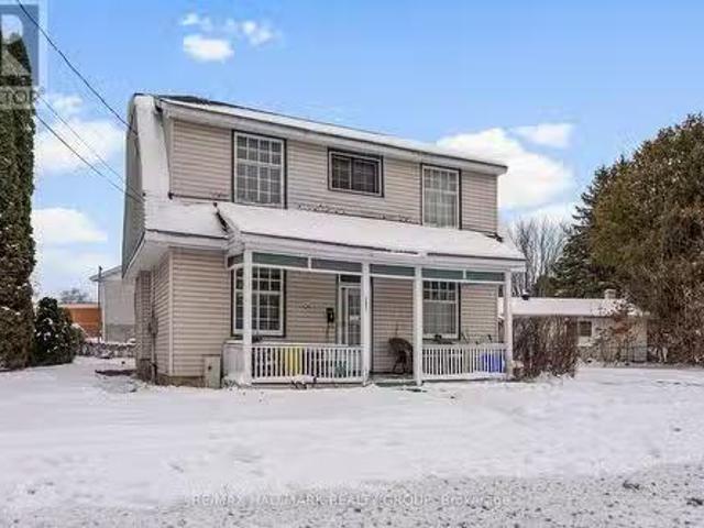 House for sale in Pembroke, Ontario