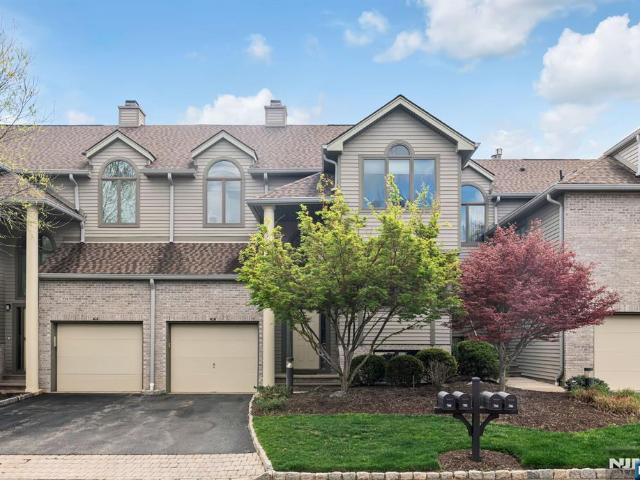 Townhouse for sale in Norwood, New Jersey