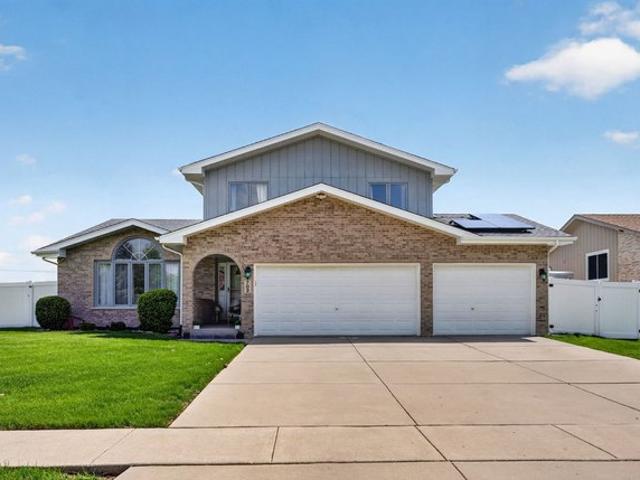 House for sale in Minooka, Illinois