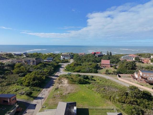 Land for sale in Cape St Francis, Eastern Cape
