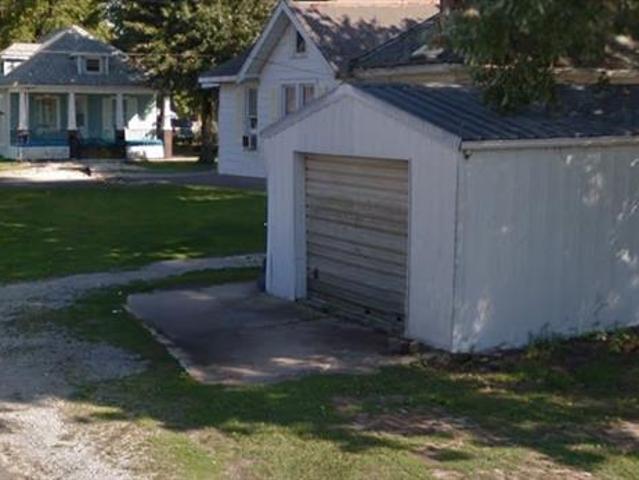 House for sale in Carlinville, Illinois