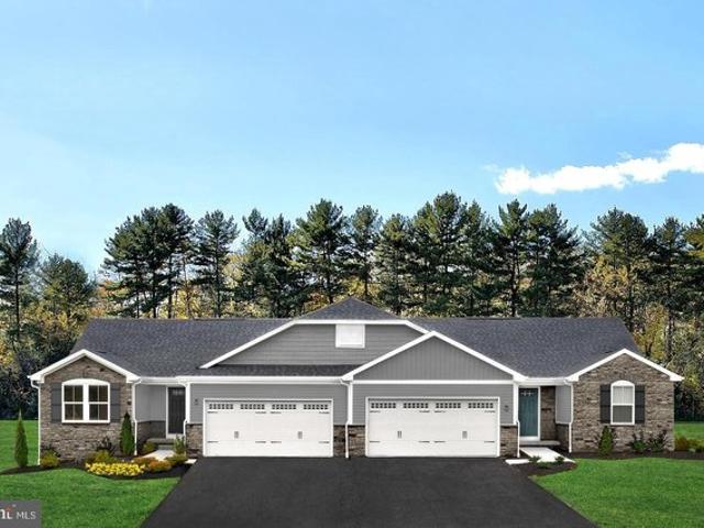 Townhouse for sale in Greencastle, Franklin County