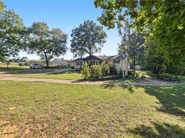 House for sale in Bethlehem, Eden