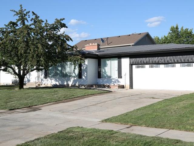 House for sale in Cache, Utah