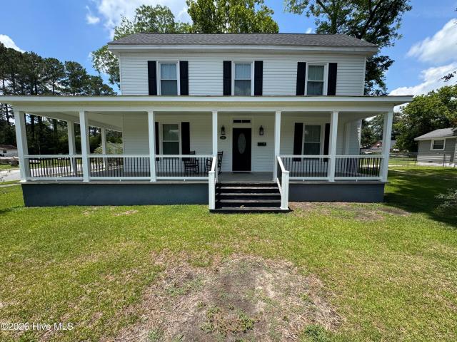 House for sale in Washington, North Carolina