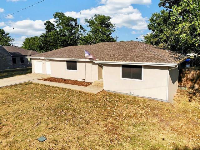 House for sale in Hunt, Texas